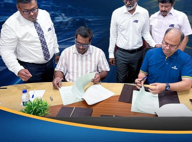 CTR, JK Tyre and FMSCI officials signing the championship agreement.